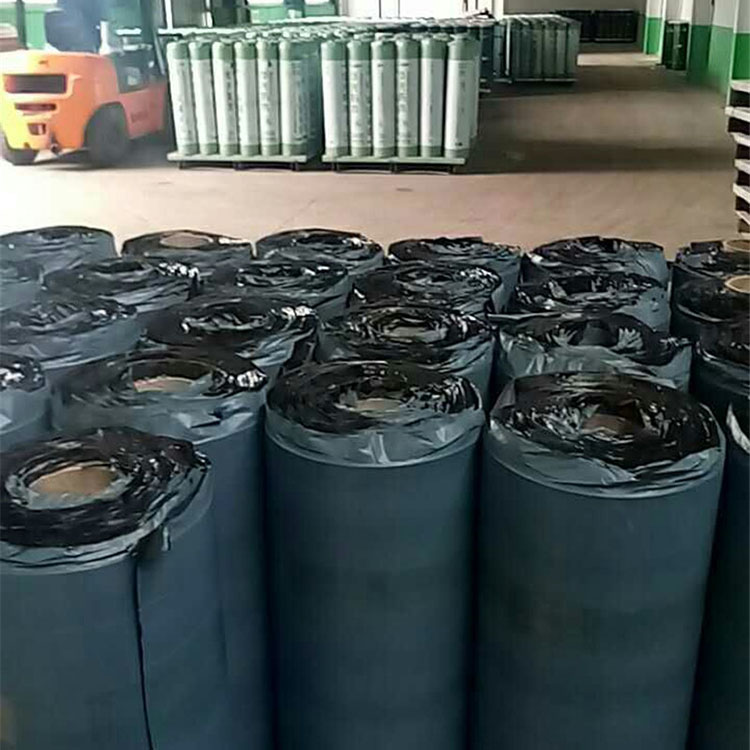 自粘聚合物改性沥青防水卷材